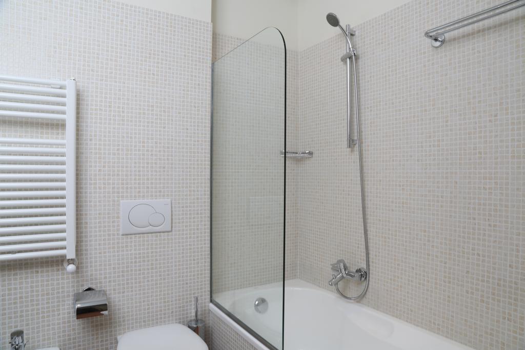 Appartamenti Corte Leonardo Garda  Zewnętrze zdjęcie